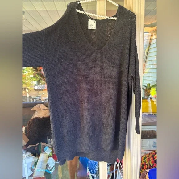 NWT FREE PEOPLE Oversized Black Waffle-Knit Slouchy Sweater • V-Neck • Fit S–3XL - Picture 3 of 13